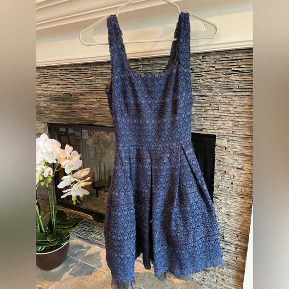 Navy blue, sparkly mini dress with lace pattern - Picture 1 of 2